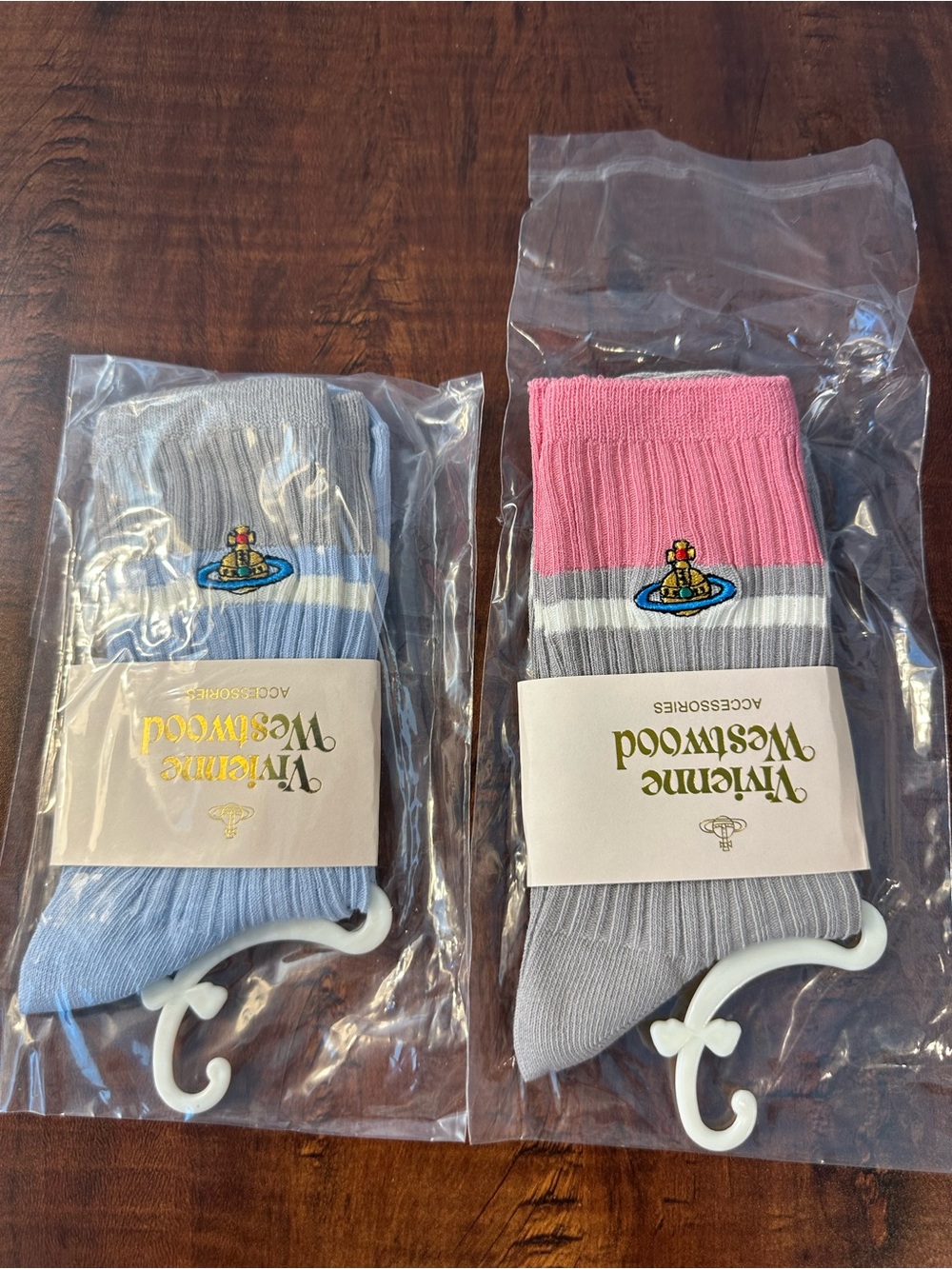 Vivienne Westwood Embroidery socks beautiful color